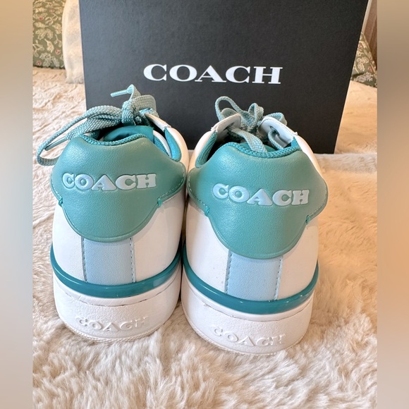 Coach Women’s Clip Leather Low Top Tennis Shoes Size 7.5 B - Picture 5 of 11